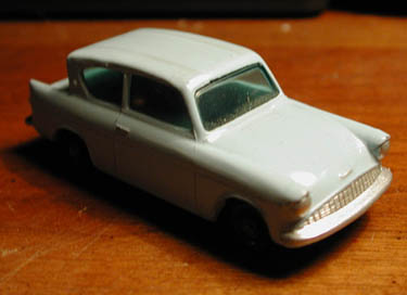 matchbox_anglia.jpg (100581 bytes)