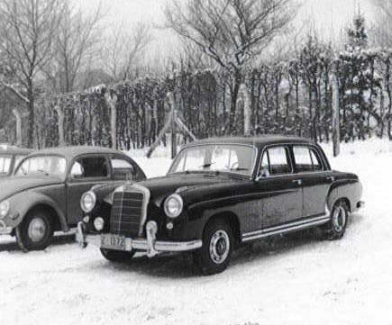  photo my father has of his former 1959 MercedesBenz Type 220S sedan