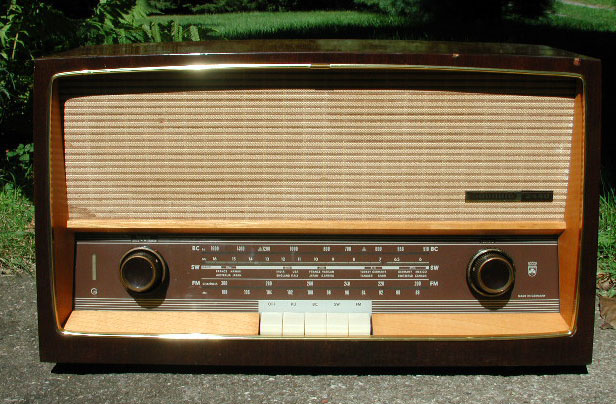 Grundig Vintage Radio 107
