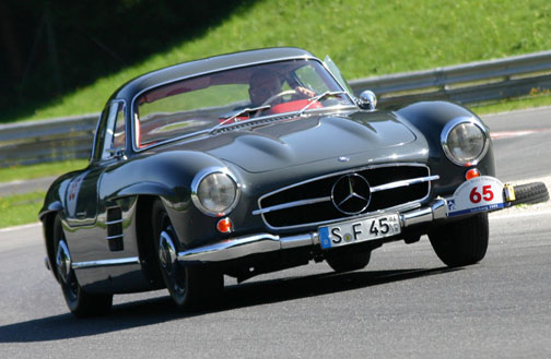 The 6 cylinder 2seater 300SL Gullwing coup 8 19545 1957 owned by 